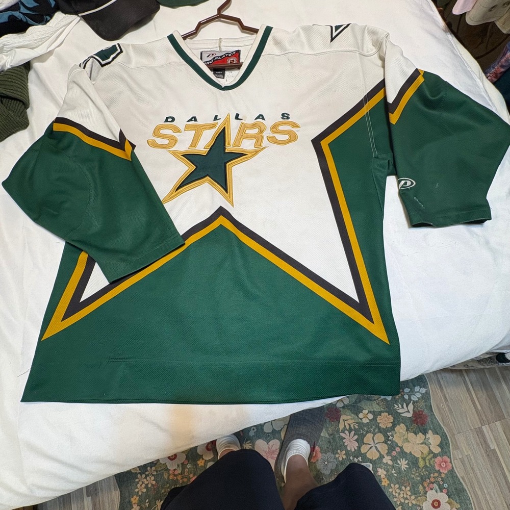 Vintage Dallas Stars NHL Jersey Pro Player Green White Gold Mens Medium